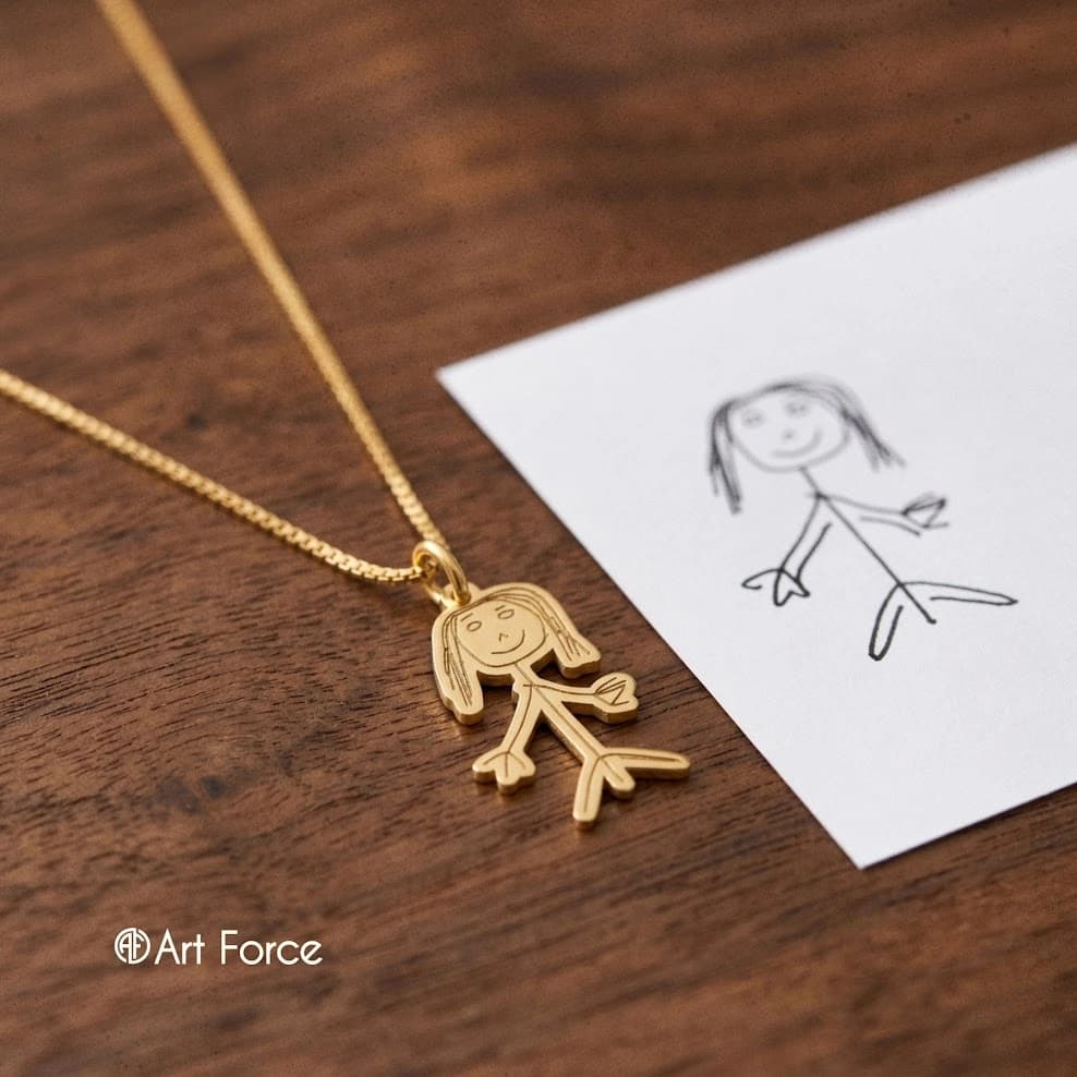 Colar e Pingente Banhado a Ouro 18k em Forma de Desenho da Criança